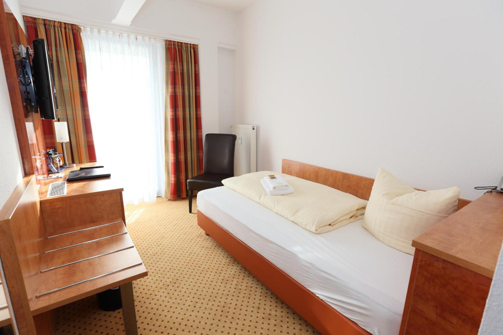 Hotel Am Holzhafen Stade Dış mekan fotoğraf