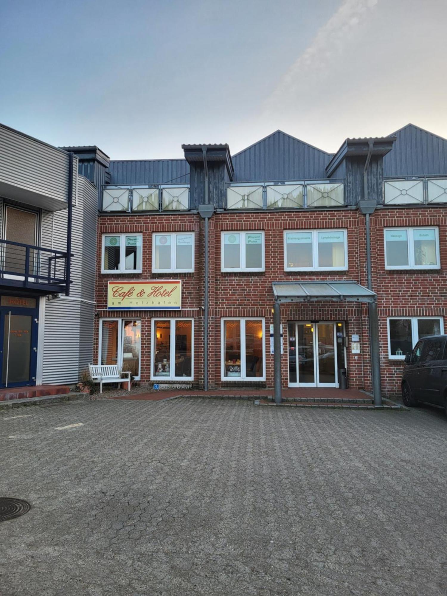 Hotel Am Holzhafen Stade Dış mekan fotoğraf